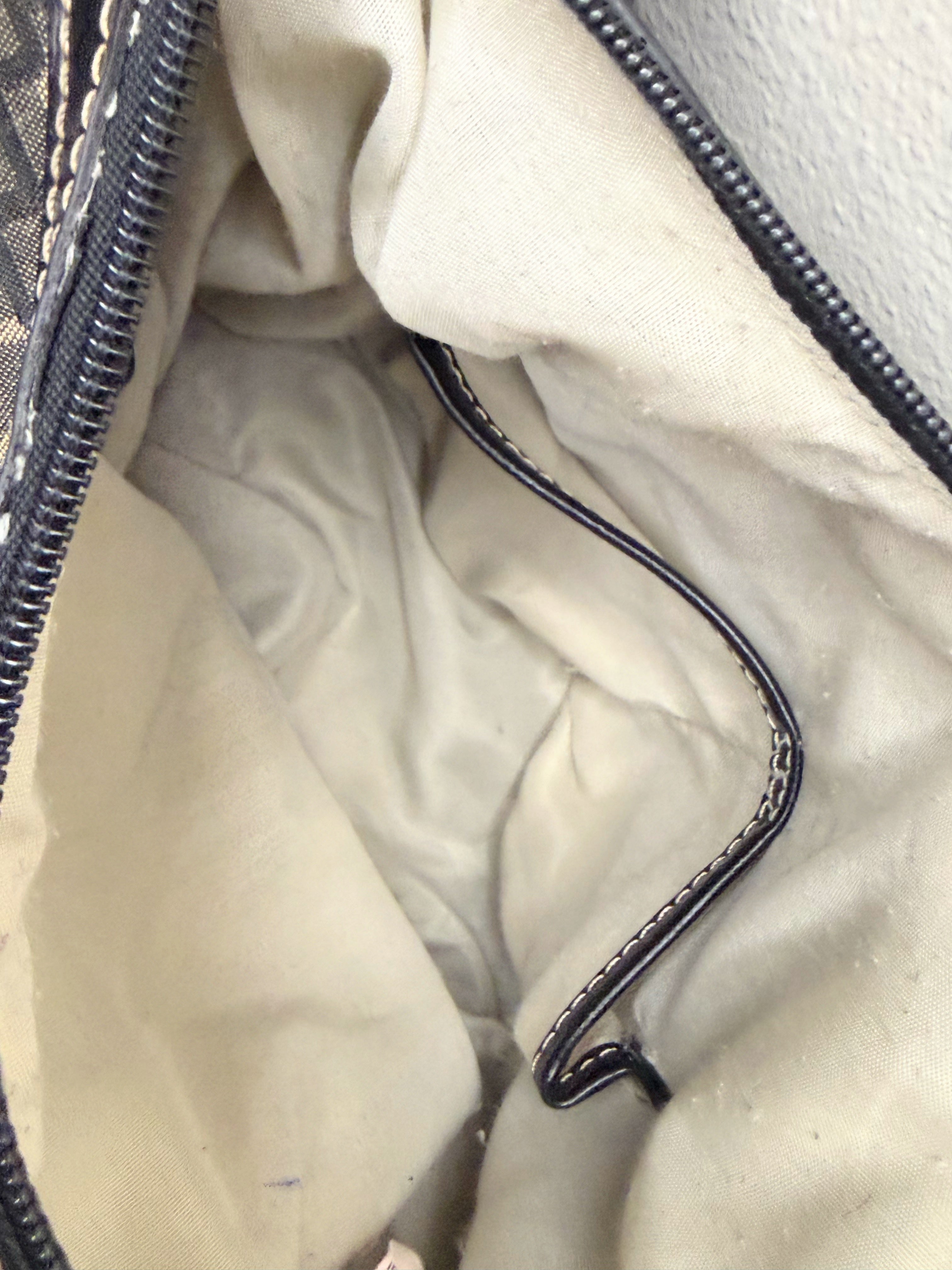 Pre-Loved Black and White Purse