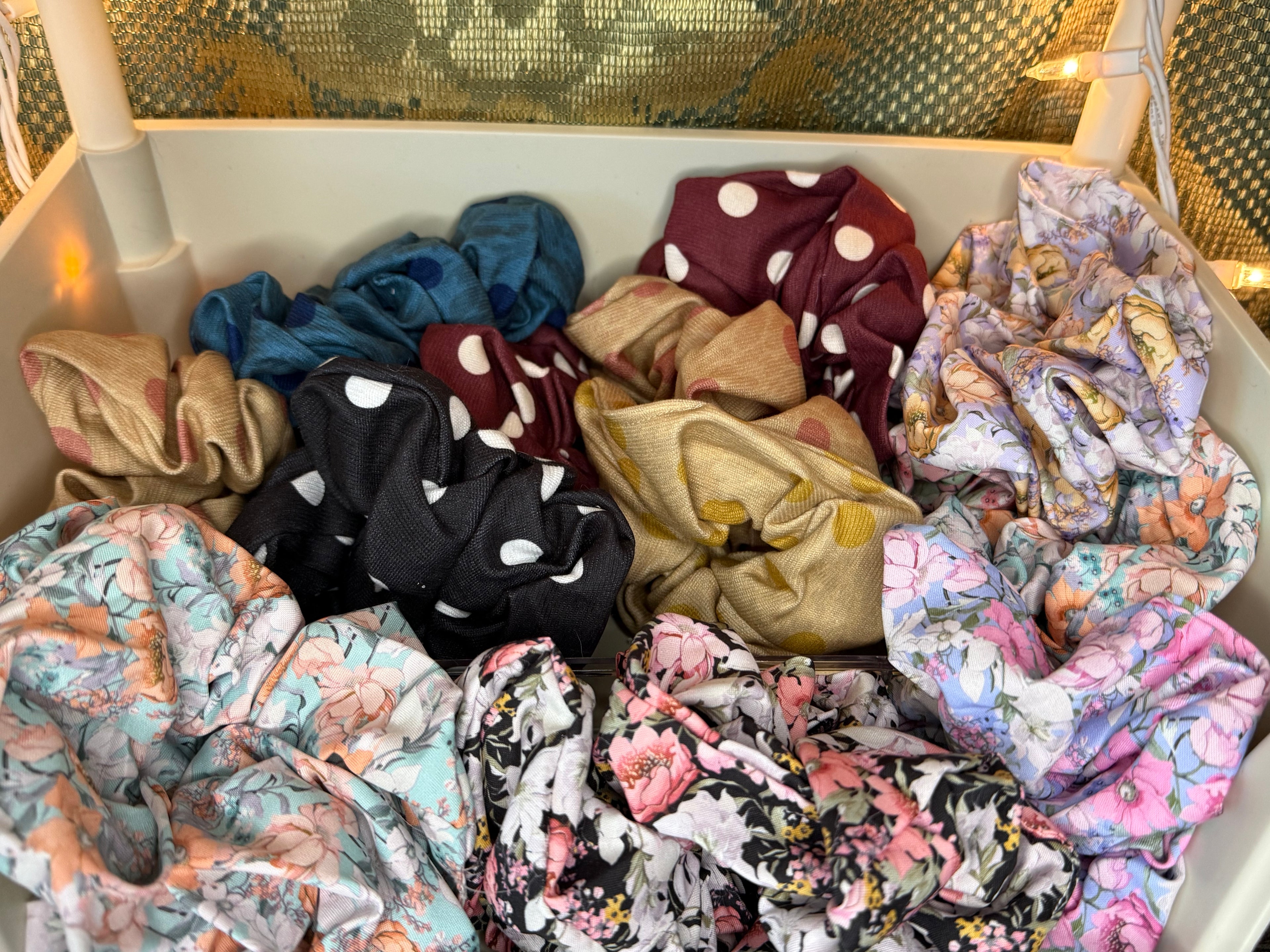 Mystery Scoops 🐝 | Cozy, Aesthetic & Self-Care Surprises